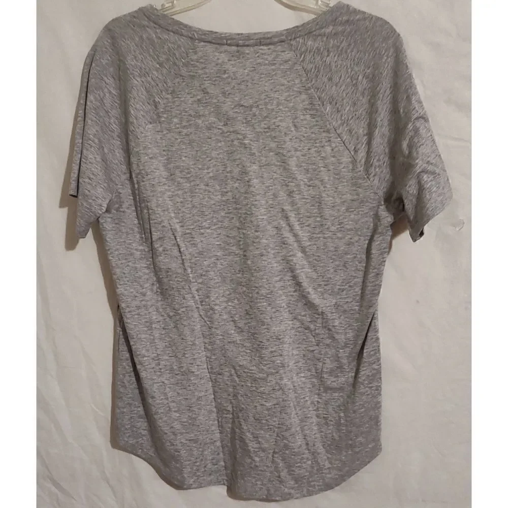 Seattle Sounders MLS FC Women's Medium V-Neck grey T-Shirt NWT Mitchell & Ness - Picture 8 of 11